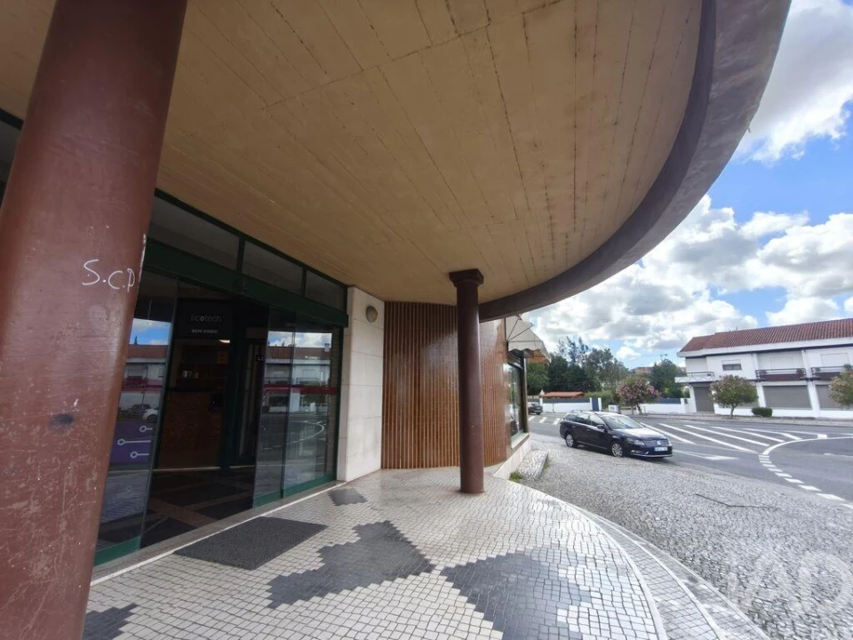 Loja para Venda em Batalha Foto 3
