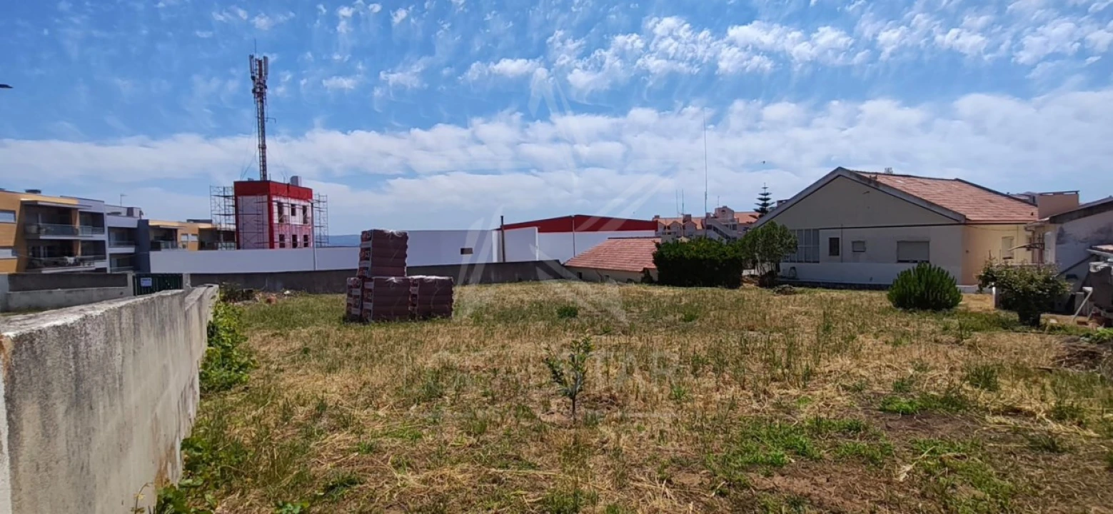 Terreno para Venda em São Martinho do Porto Foto 10