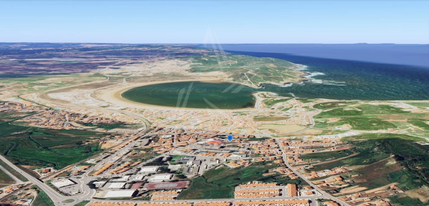 Terreno para Venda em São Martinho do Porto Foto 4