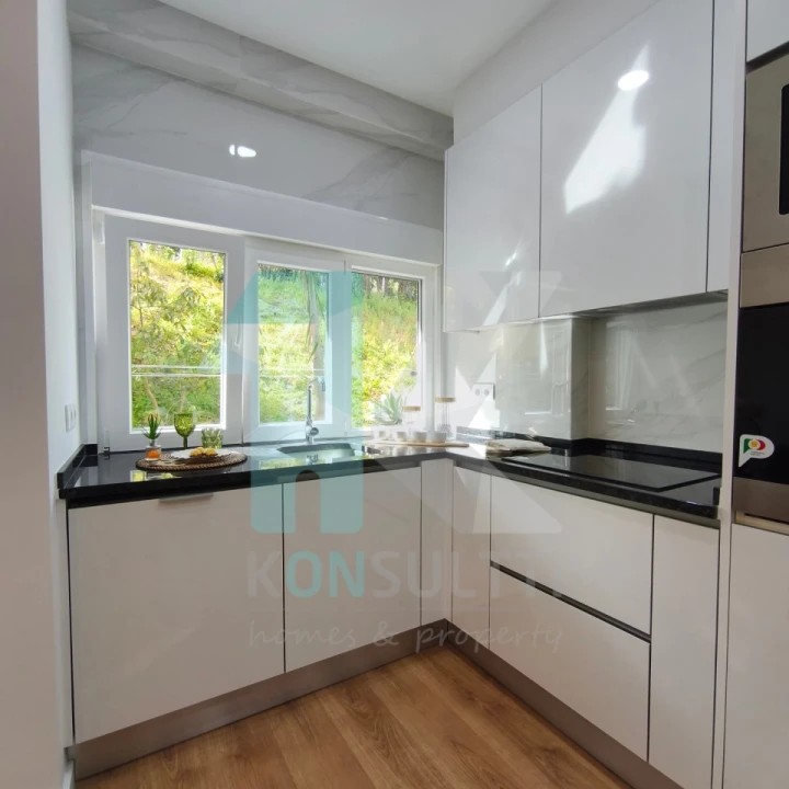 Apartamento T2 para Venda em Benfica Foto 8