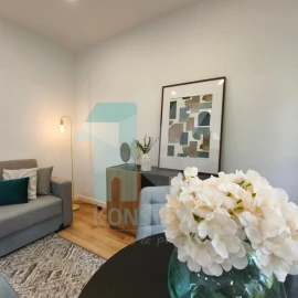 Apartamento T2 para Venda em Benfica