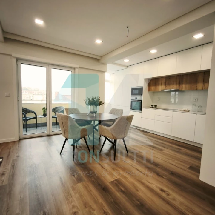 Apartamento T3 para Venda em Benfica Foto 4