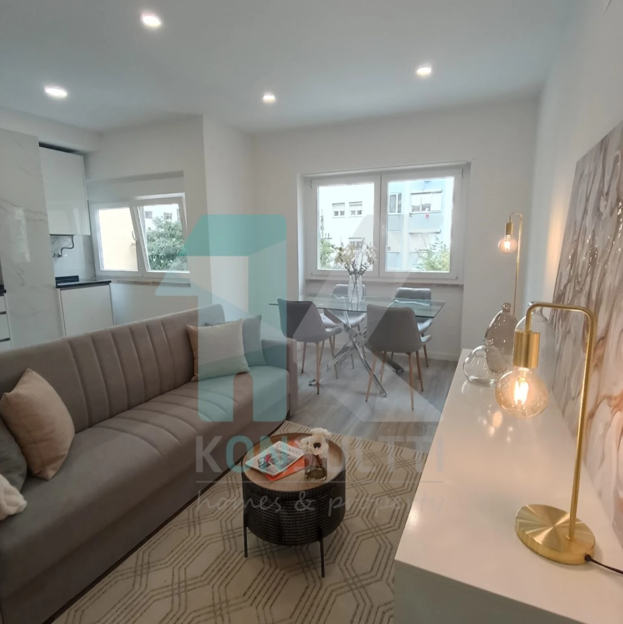 Apartamento T3 para Venda em Benfica Foto 1
