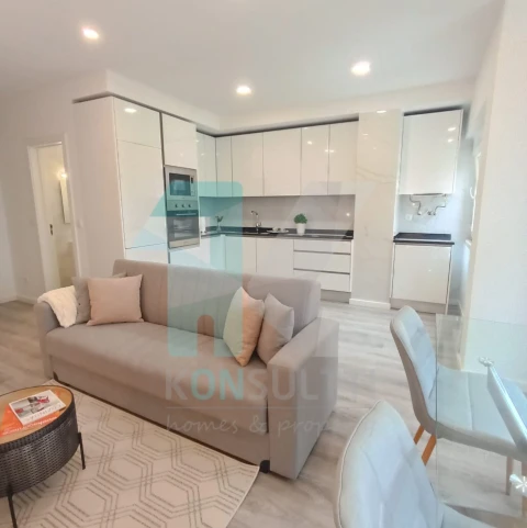 Apartamento T3 para Venda em Benfica