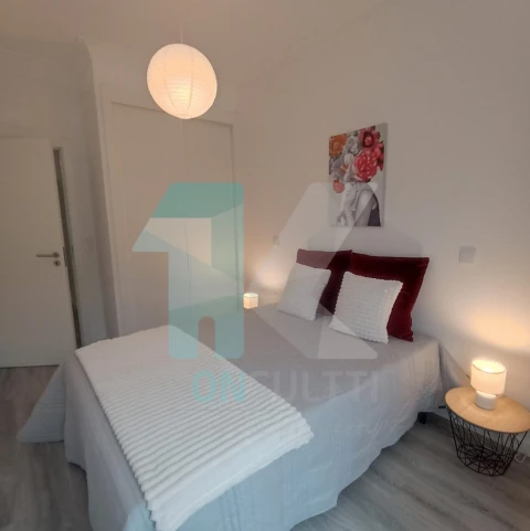 Apartamento T3 para Venda em Benfica