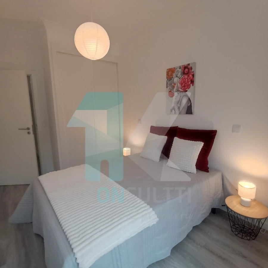 Apartamento T3 para Venda em Benfica Foto 7