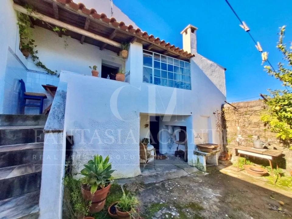 Moradia T3 para Venda em Monte da Pedra Foto 1