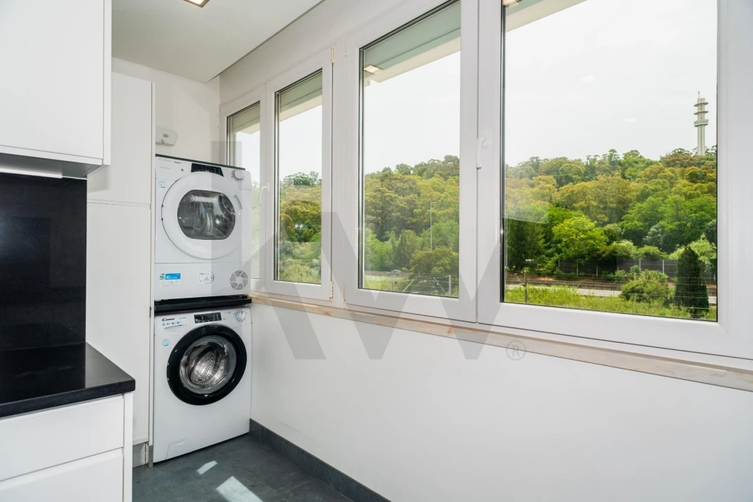Apartamento T3 para Venda em Benfica Foto 5