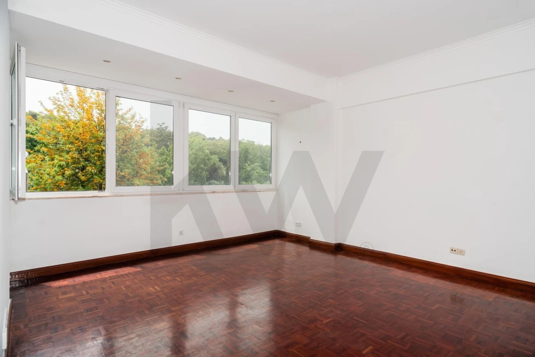 Apartamento T3 para Venda em Benfica Foto 10