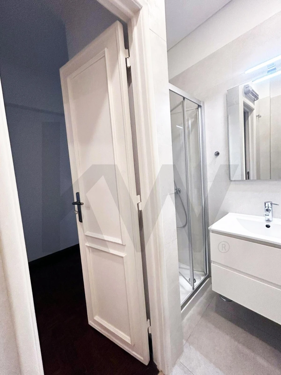Apartamento T3 para Venda em Benfica Foto 32