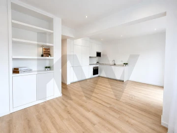 Apartamento T2 para Arrendamento em Lumiar