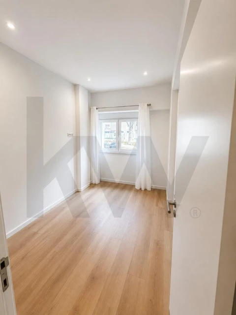 Apartamento T2 para Arrendamento em Lumiar