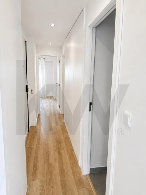 Apartamento T2 para Arrendamento em Lumiar