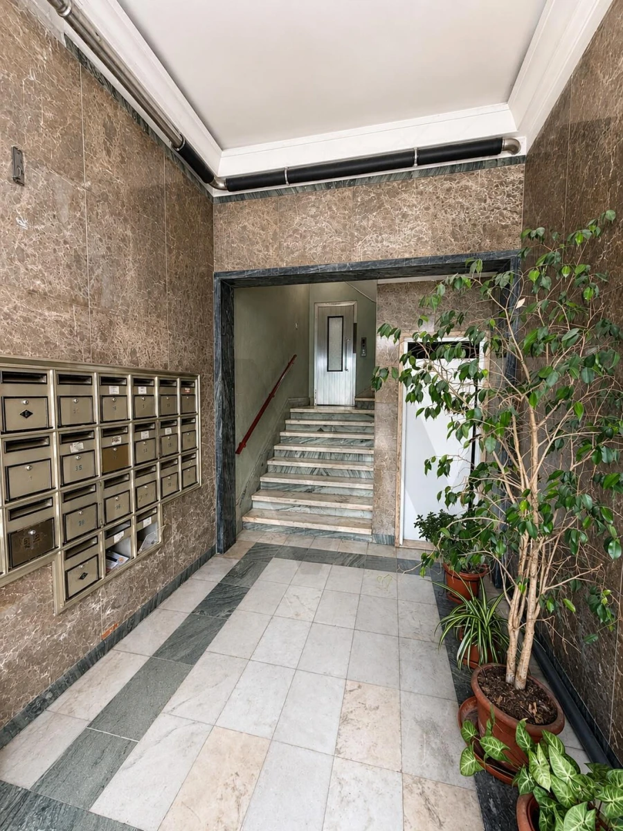 Apartamento T2 para Arrendamento em Lumiar Foto 14