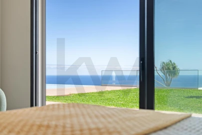 Moradia T5 para Venda em Arco da Calheta