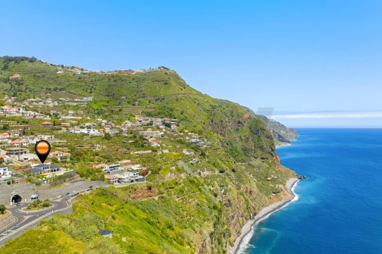 Moradia T5 para Venda em Arco da Calheta Foto 90
