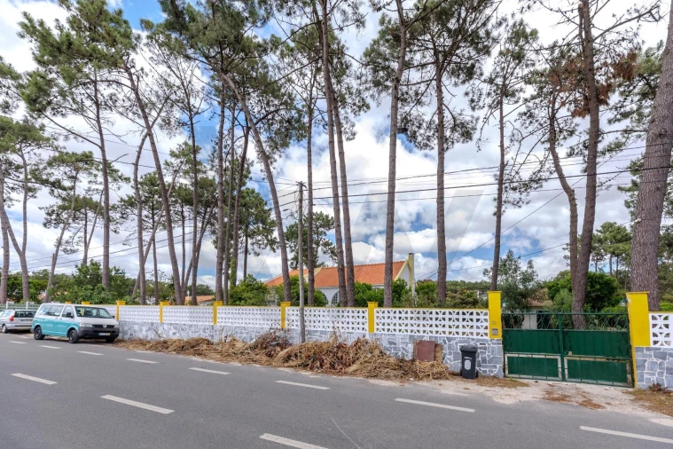 Moradia T3 para Venda em Charneca de Caparica e Sobreda Foto 52