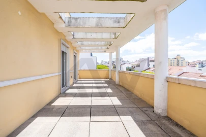 Apartamento T2 para Venda em Avenidas Novas