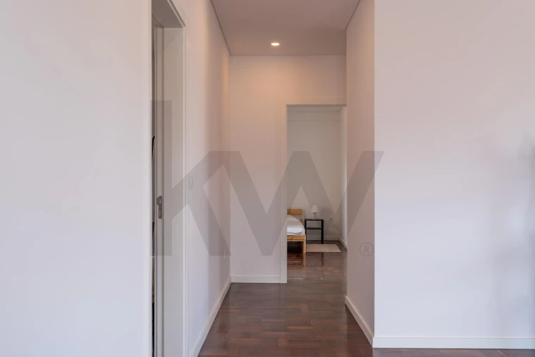 Apartamento T2 para Venda em Avenidas Novas Foto 6