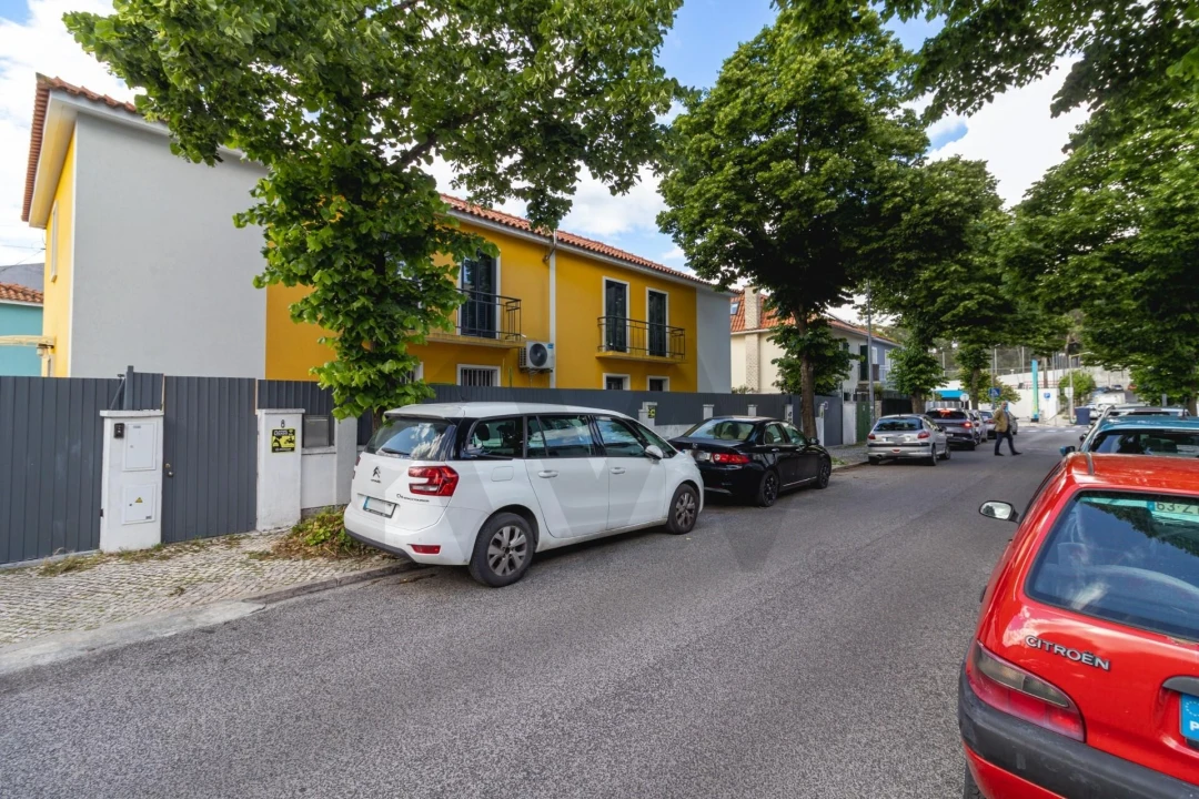 Moradia T4 para Venda em Benfica Foto 30