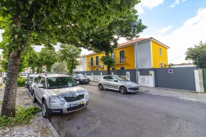 Moradia T4 para Venda em Benfica