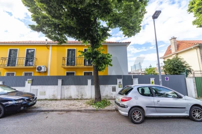 Moradia T4 para Venda em Benfica