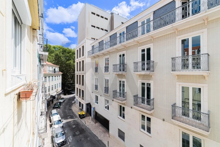 Apartamento T1 para Arrendamento em Santo António Foto 7