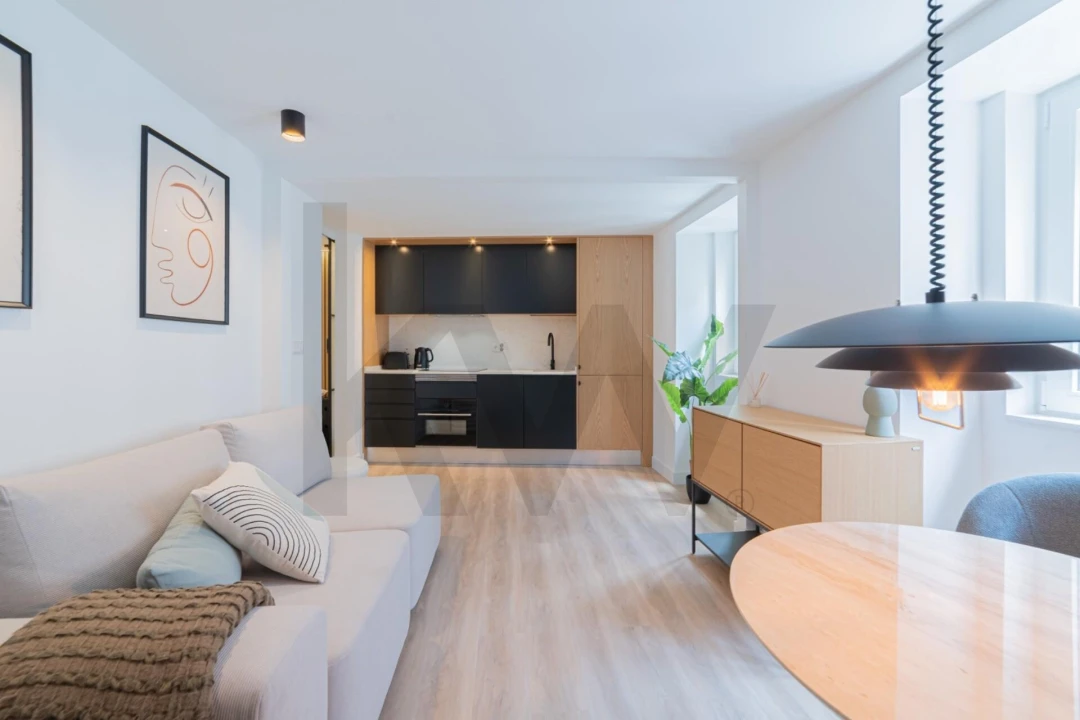 Apartamento T1 para Arrendamento em Santo António Foto 1