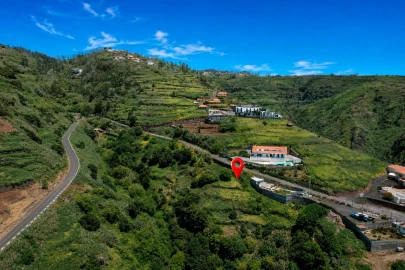 Terreno para Venda em Fajã da Ovelha