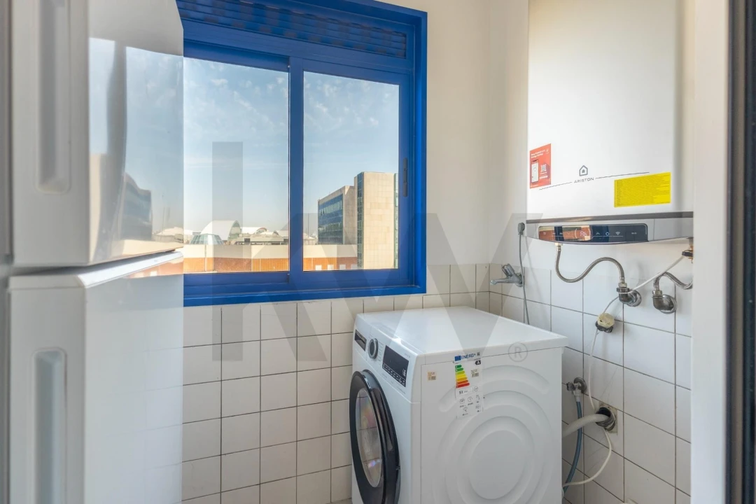 Apartamento T3 para Arrendamento em Santa Marinha e São Pedro da Afurada Foto 7