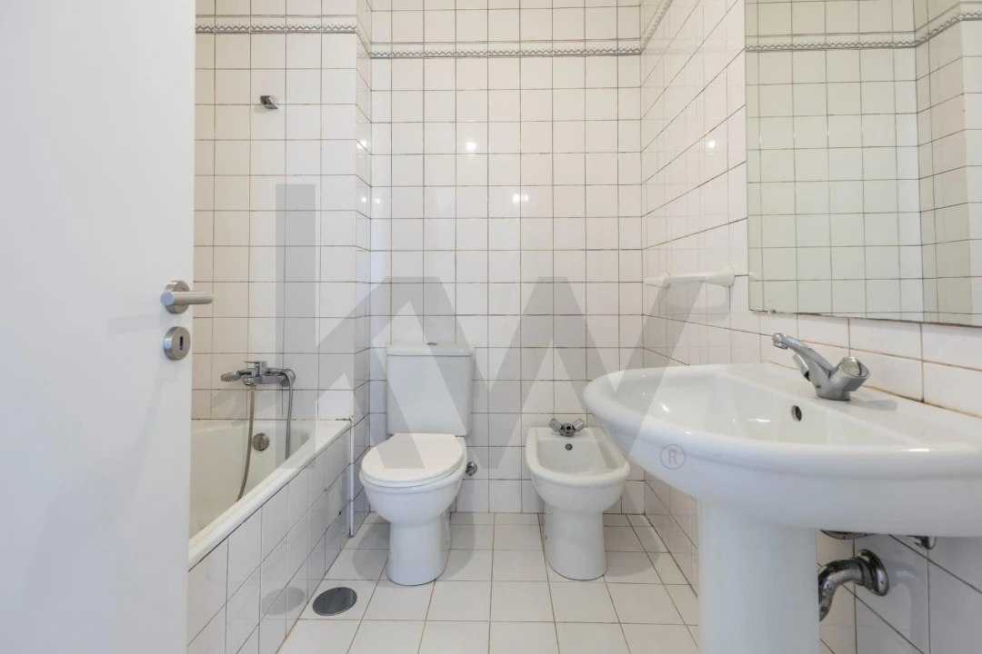 Apartamento T3 para Arrendamento em Santa Marinha e São Pedro da Afurada Foto 16