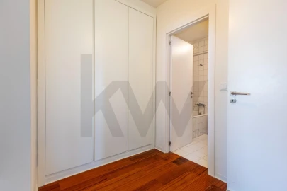 Apartamento T3 para Arrendamento em Santa Marinha e São Pedro da Afurada