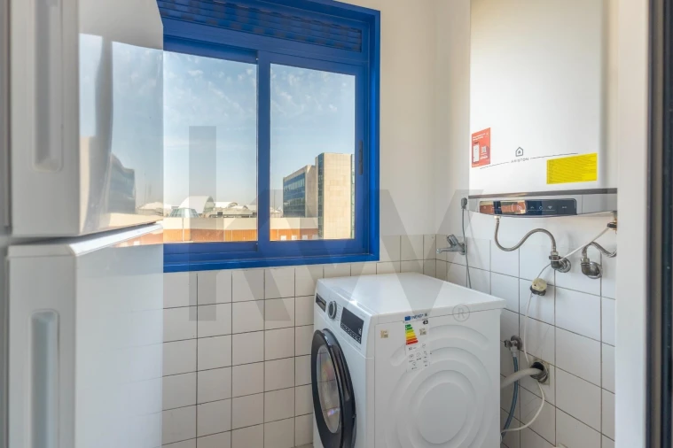 Apartamento T3 para Arrendamento em Santa Marinha e São Pedro da Afurada Foto 7