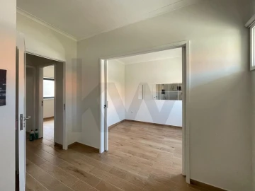 Moradia T1 para Arrendamento em Mafamude e Vilar do Paraíso