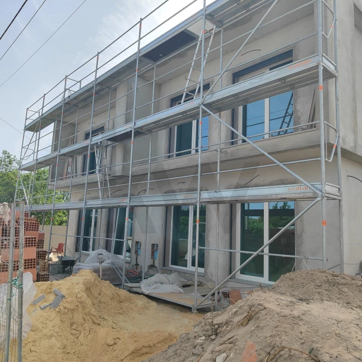 Moradia T4 para Venda em Fernao Ferro Foto 1