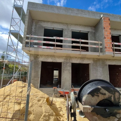 Moradia T4 para Venda em Fernao Ferro Foto 4