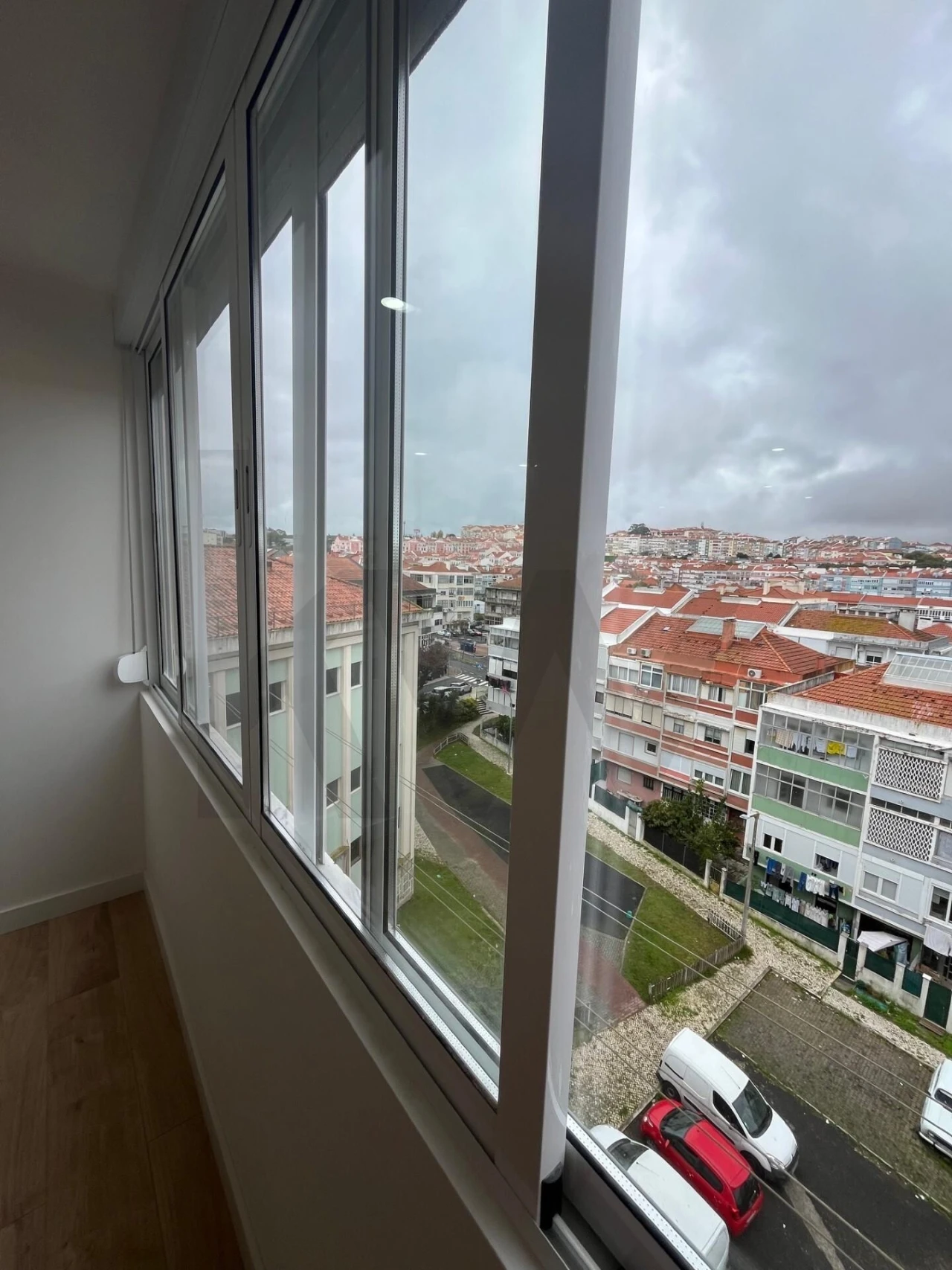 Apartamento T4 para Venda em Alfragide Foto 6