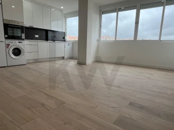 Apartamento T4 para Venda em Alfragide