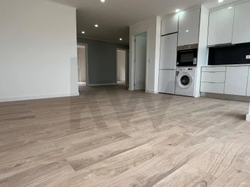 Apartamento T4 para Venda em Alfragide