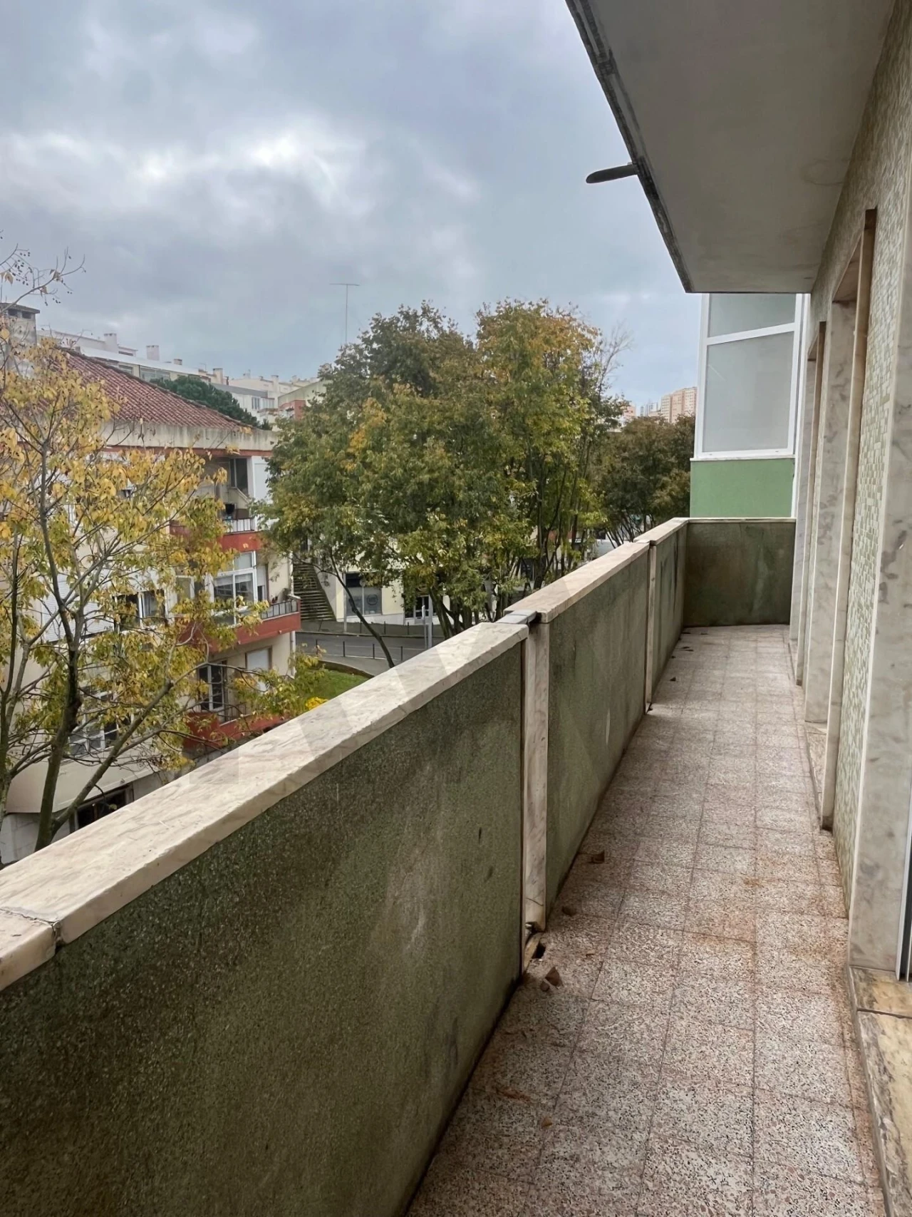 Apartamento T4 para Venda em Alfragide Foto 12
