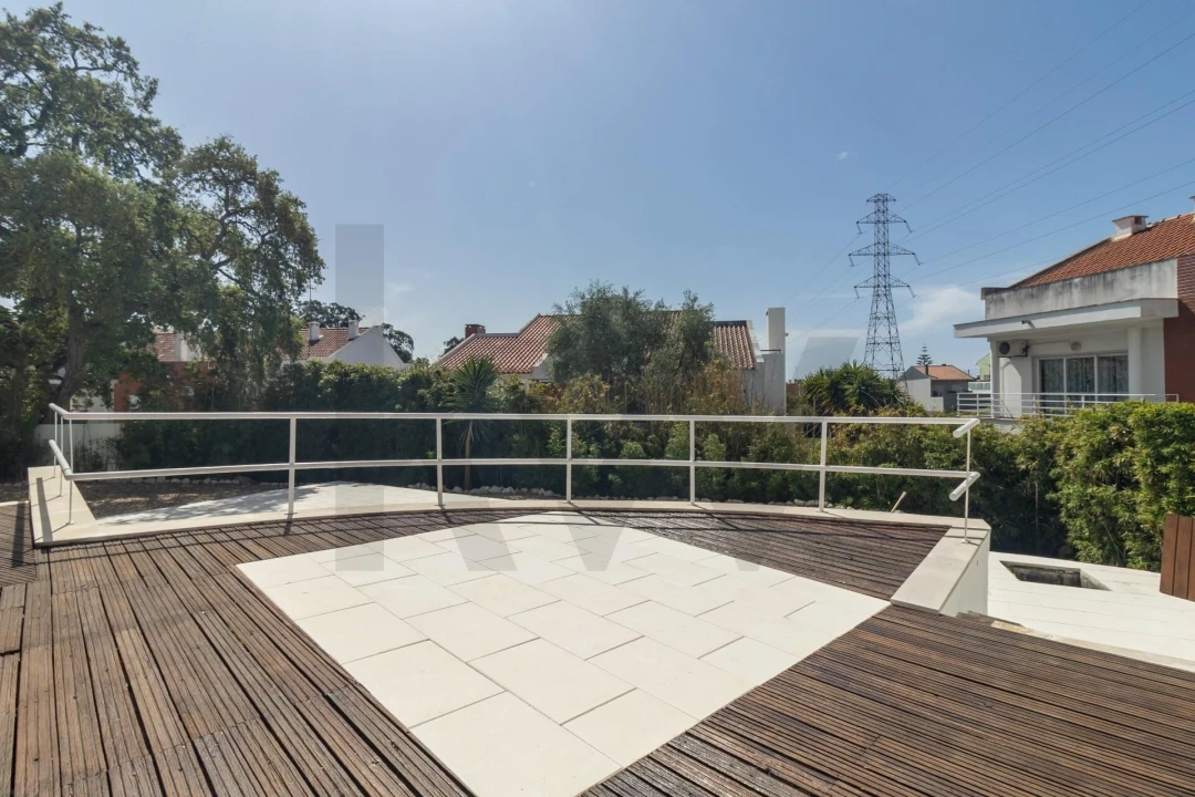 Moradia T3 para Arrendamento em Charneca de Caparica e Sobreda Foto 32