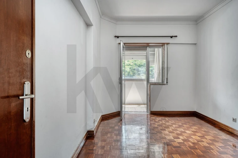 Apartamento T2 para Venda em Lumiar Foto 16