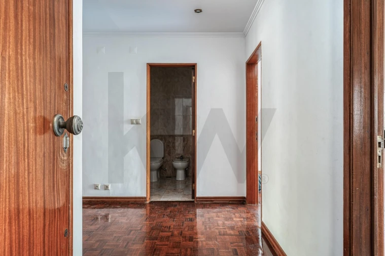 Apartamento T2 para Venda em Lumiar Foto 12