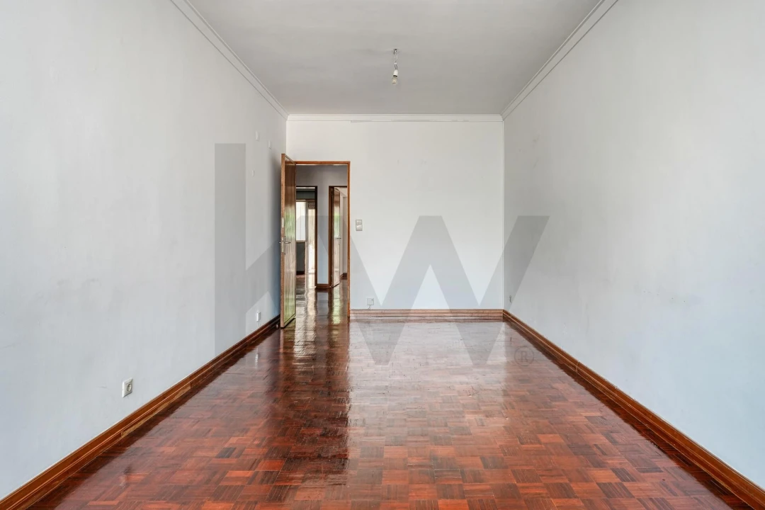 Apartamento T2 para Venda em Lumiar Foto 9