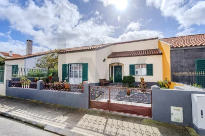 Moradia T4 para Venda em Relva