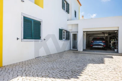 Moradia T4 para Venda em Santa Maria e São Miguel, São Martinho, São Pedro Penaferrim