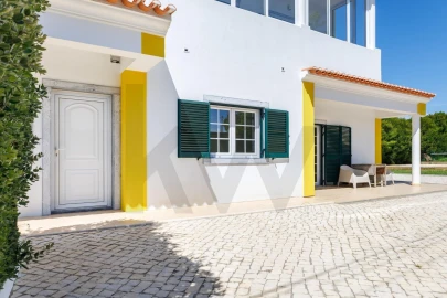 Moradia T4 para Venda em Santa Maria e São Miguel, São Martinho, São Pedro Penaferrim