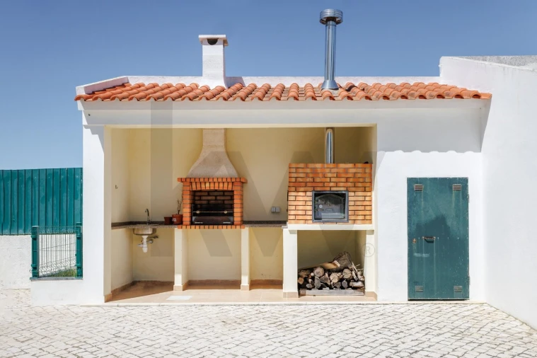Moradia T4 para Venda em Santa Maria e São Miguel, São Martinho, São Pedro Penaferrim Foto 26