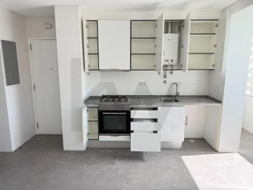 Apartamento T3 para Arrendamento em Arroios