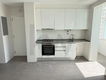 Apartamento T3 para Arrendamento em Arroios